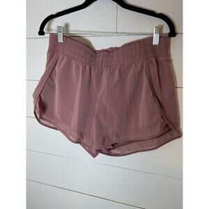 Athleta Mesh Racer Run Shorts 4” Size Medium
